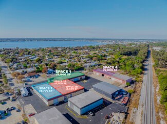 Plus de détails pour 657 NE Dixie Hwy, Jensen Beach, FL - Local d'activités, Industriel/Logistique à louer