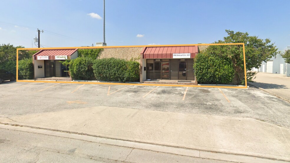 2435-2441 Boardwalk St, San Antonio, TX à louer - Photo principale – Image 1 sur 12