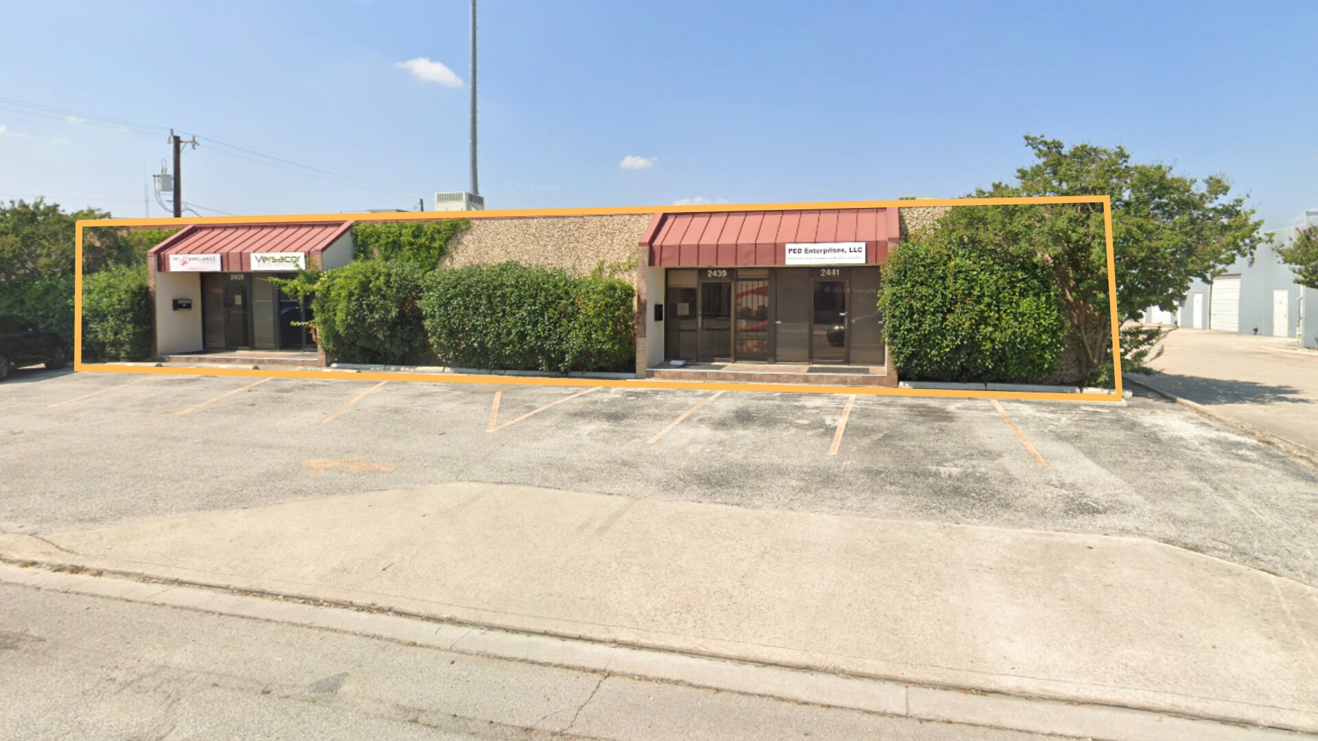 2435-2441 Boardwalk St, San Antonio, TX à louer Photo principale– Image 1 sur 13