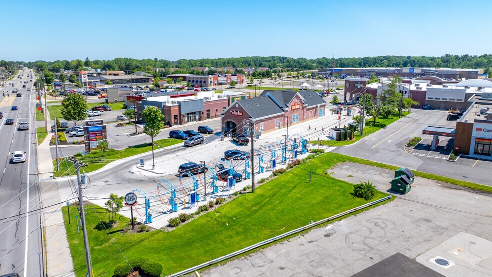 1922 Empire Blvd, Webster, NY à vendre - Photo de l’immeuble – Image 1 sur 5