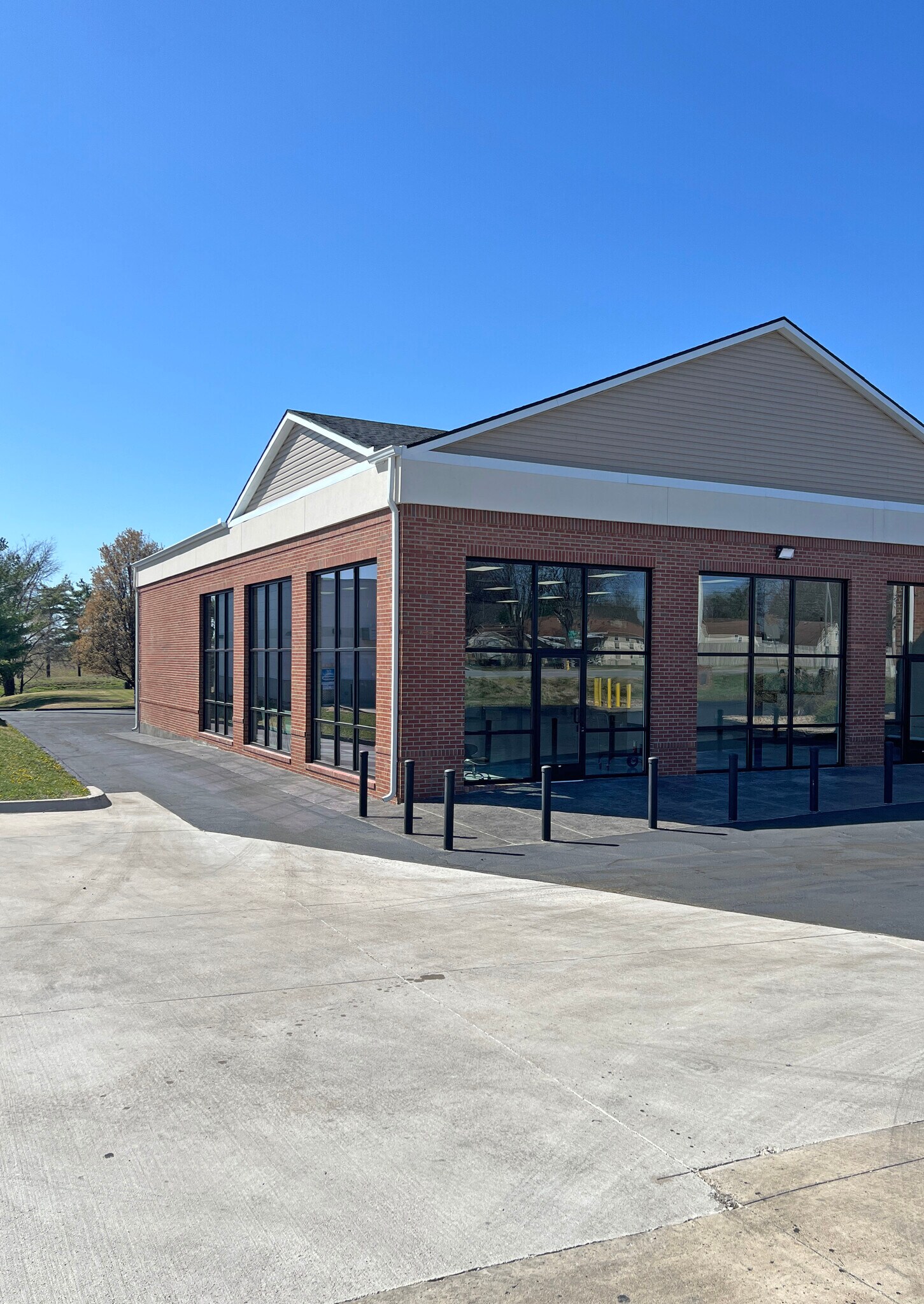 600 W Republic Rd, Springfield, MO à louer Photo principale– Image 1 sur 5