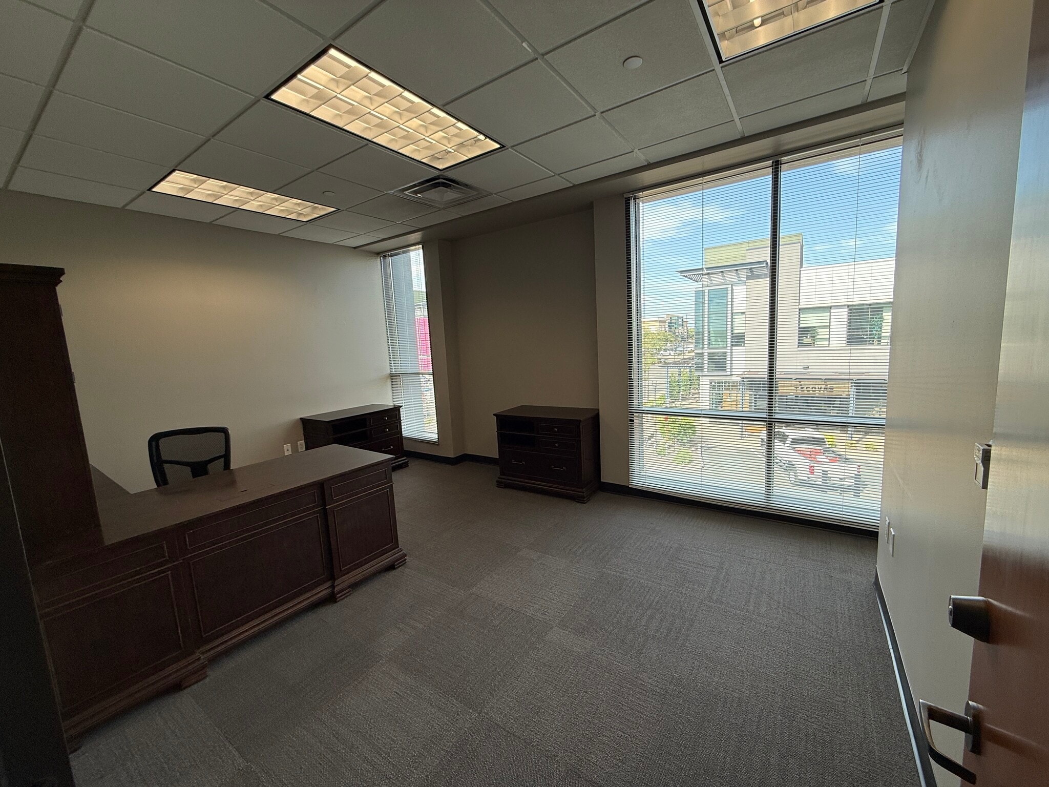 2200 E Williams Field Rd, Gilbert, AZ à louer Photo intérieure– Image 1 sur 5