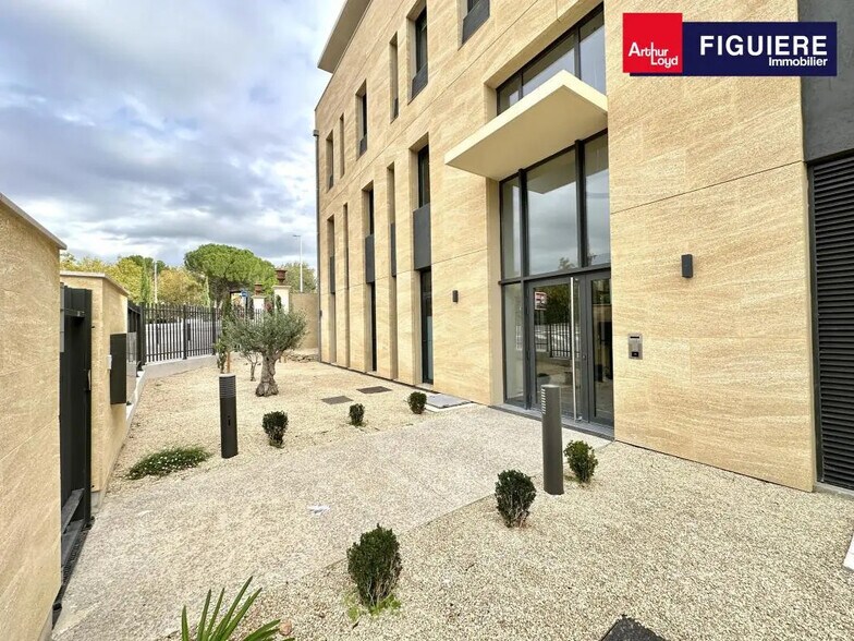 8 Chemin Des Floralies, Aix-en-Provence à vendre - Photo de l’immeuble – Image 2 sur 8