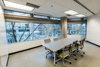 1285 W Pender St, Vancouver, BC à louer Photo intérieure– Image 2 sur 8
