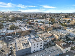 4920 Telegraph Ave, Oakland, CA - Vue aérienne vue de carte - Image1