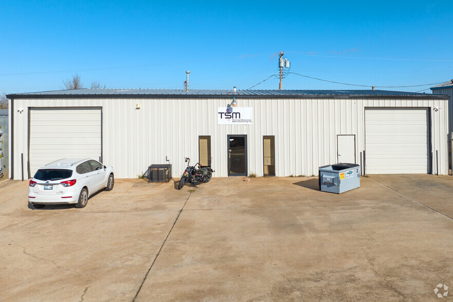 1017 SE 26th St, Oklahoma City, OK à louer - Photo de l’immeuble – Image 3 sur 4