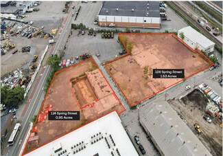 Plus de détails pour 114 Spring St, Everett, MA - Terrain à louer