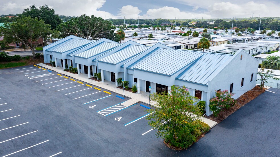 37802-37814 Medical Arts Ct, Zephyrhills, FL à louer - Photo de l’immeuble – Image 3 sur 30