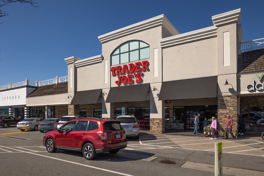300 S Stratford Rd, Winston-Salem, NC à louer - Photo principale – Image 1 sur 29