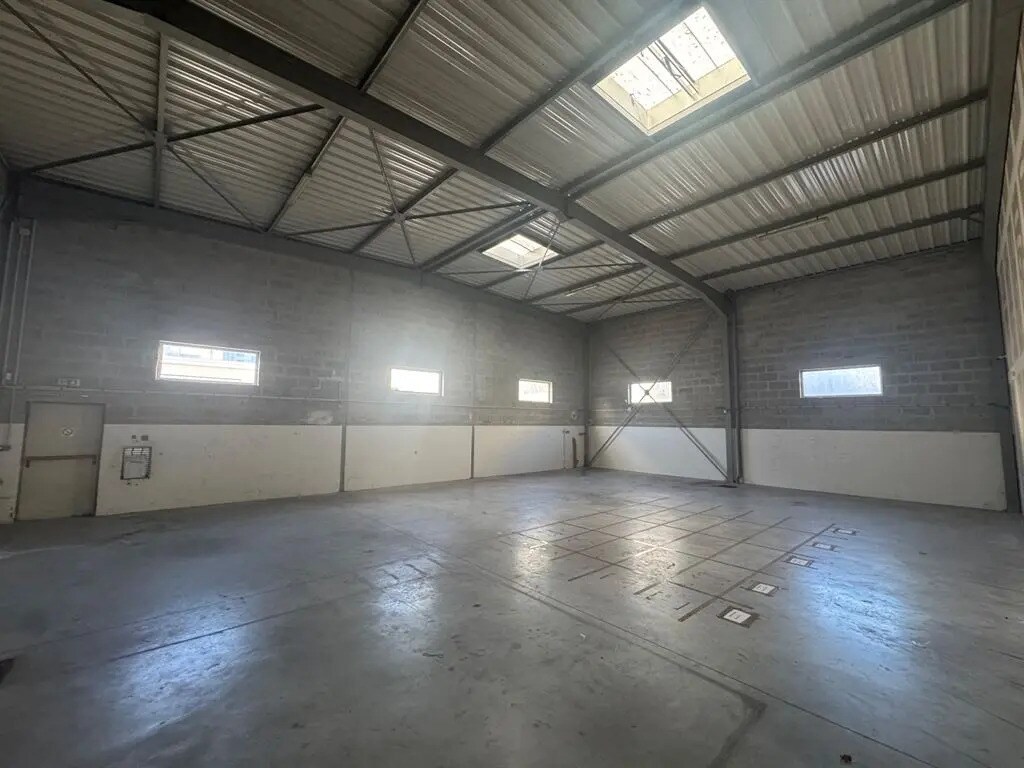 Local commercial dans Argenteuil à louer Photo intérieure– Image 1 sur 4