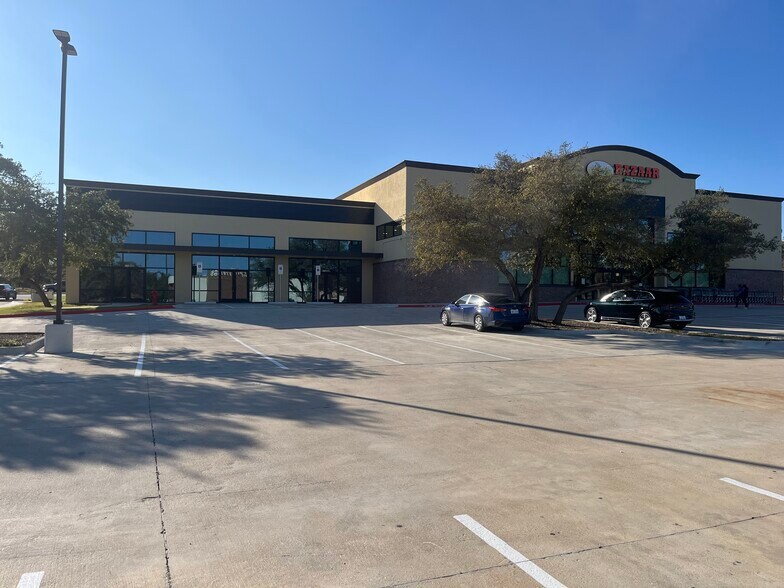 1100 N Bagdad Rd, Cedar Park, TX à louer - Photo de l’immeuble – Image 2 sur 5