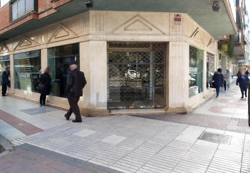 Madrid, MAD 28032 - Lot Puerta 05, Esc. 3 -  - Photo intérieure - Image 1 of 9