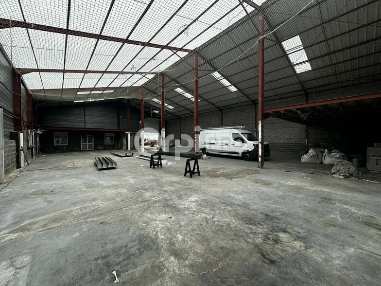 Bureau dans Villefranche-sur-Saône à louer - Photo intérieure – Image 2 sur 5