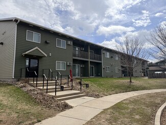 Plus de détails pour 4304 E 26th St, Sioux Falls, SD - Logement à vendre