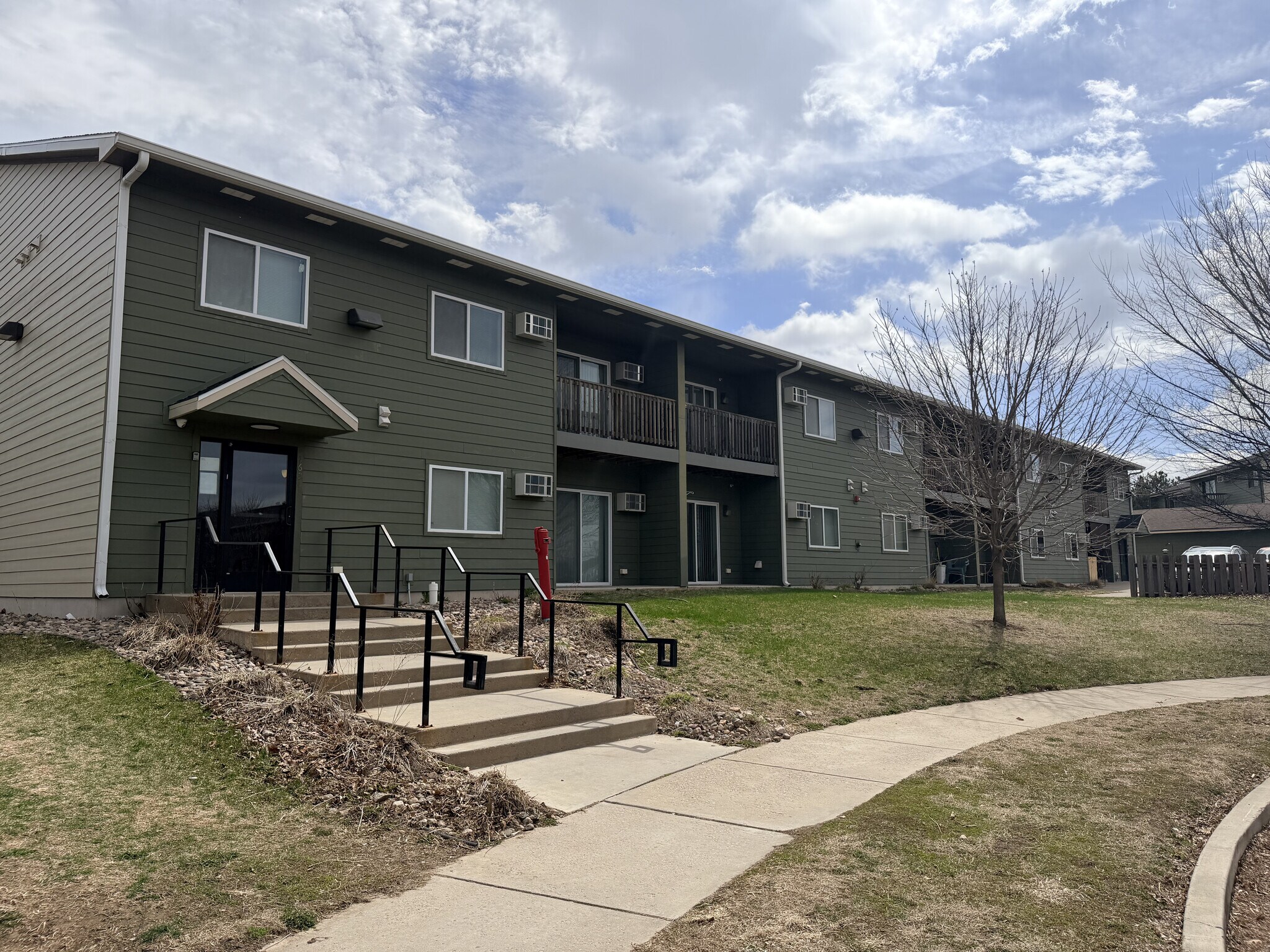 4304 E 26th St, Sioux Falls, SD à vendre Photo de l’immeuble– Image 1 sur 9