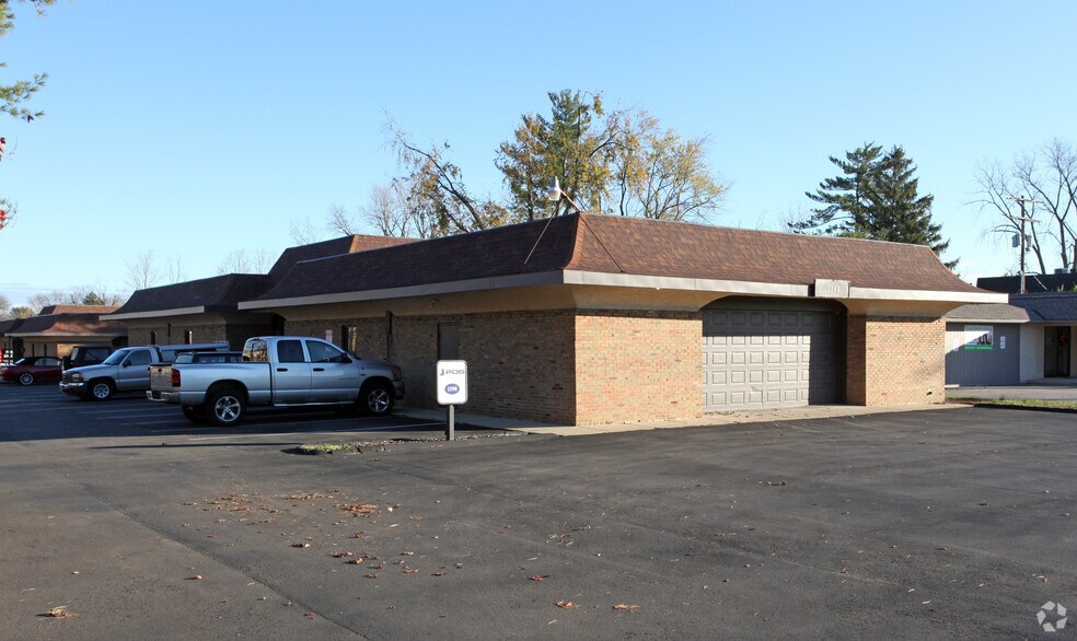 1198 Old Henderson Rd, Columbus, OH à louer - Photo de l’immeuble – Image 2 sur 12