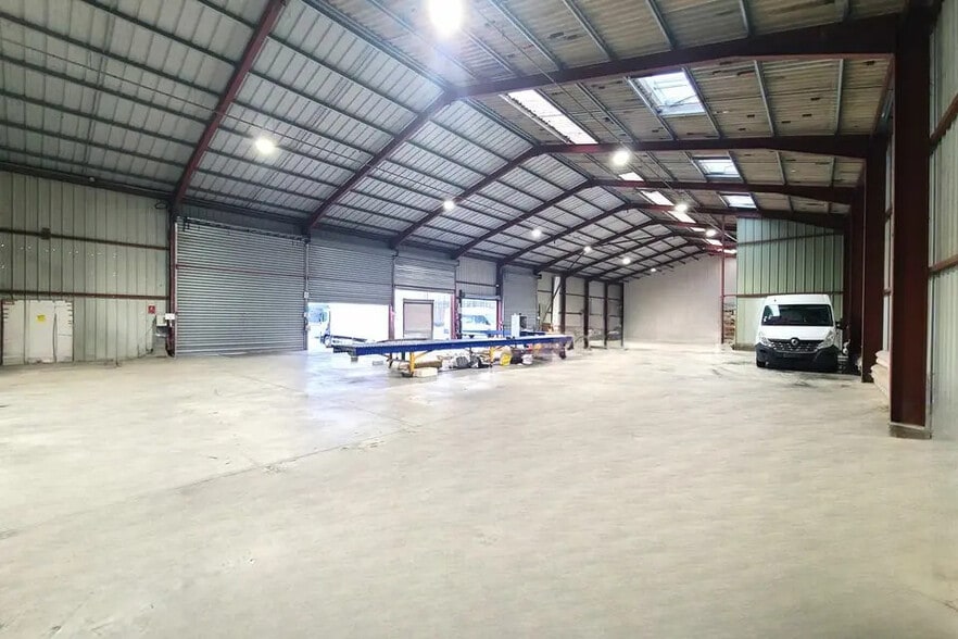 Local d'activités dans Peyrehorade à vendre - Photo intérieure – Image 2 sur 4