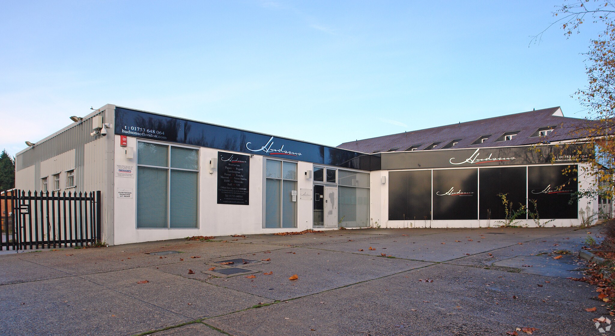 10 Bells Hl, Slough à louer Photo principale– Image 1 sur 6