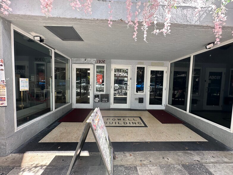 1936 Hollywood Blvd, Hollywood, FL à louer - Photo de l’immeuble – Image 2 sur 19