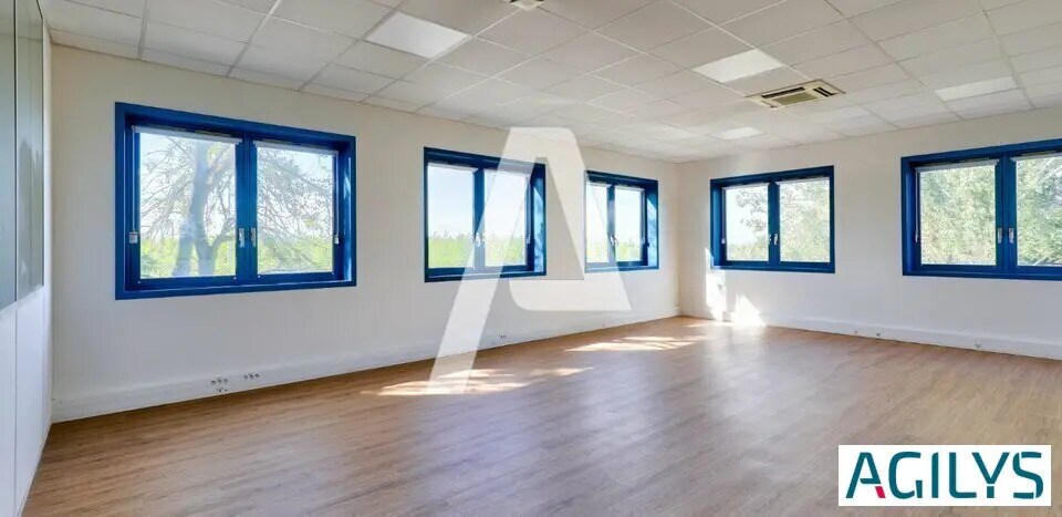 Local d’activités dans Fresnes à louer - Photo intérieure – Image 3 sur 6