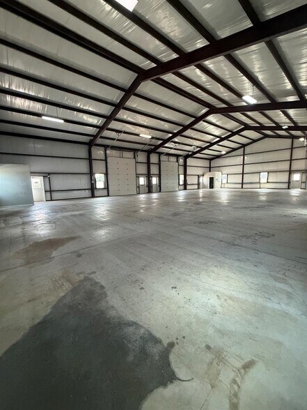 30307 Ranch Road 12, Dripping Springs, TX à louer - Photo de l’immeuble – Image 3 sur 8
