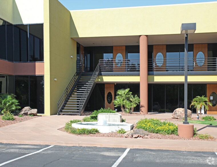 7585-7595 E Redfield Rd, Scottsdale, AZ à louer - Photo principale – Image 1 sur 12