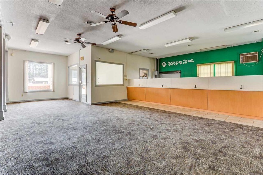 234 White Mountain Hwy, Conway, NH à louer - Photo intérieure – Image 3 sur 8