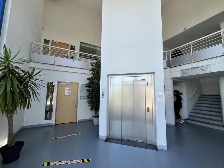 12 Rue Louis Braille, Ramonville-Saint-Agne à louer - Photo de l’immeuble – Image 2 sur 20