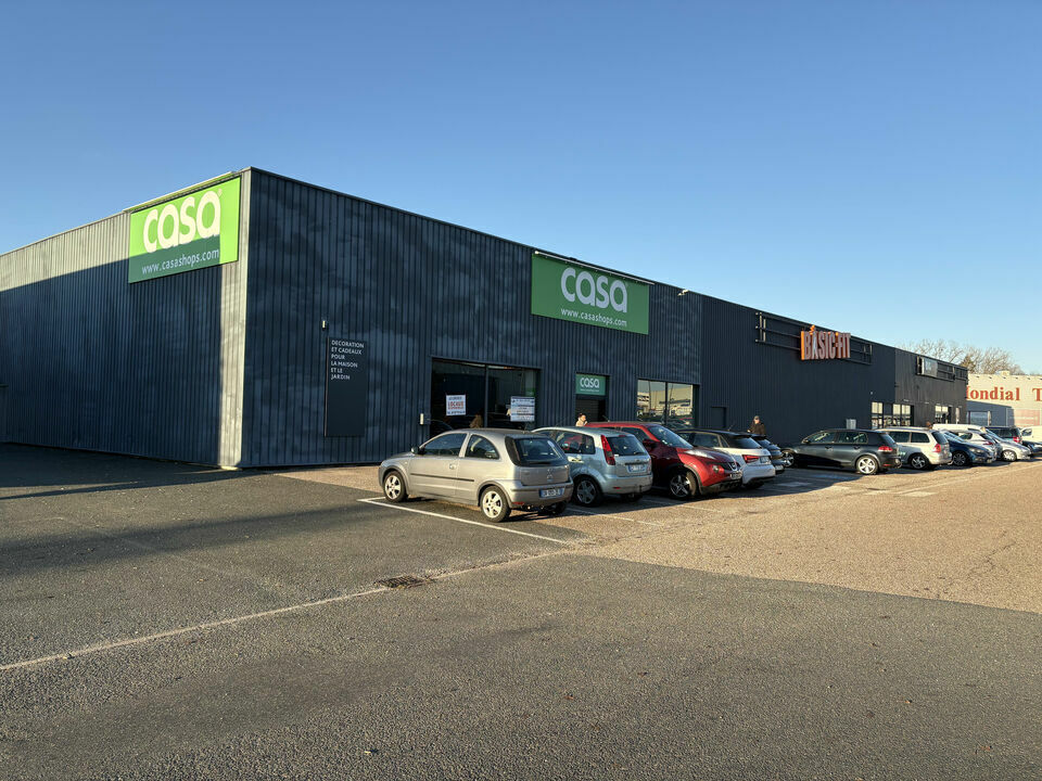 Local commercial dans Sarreguemines à louer Photo de l’immeuble– Image 1 sur 11