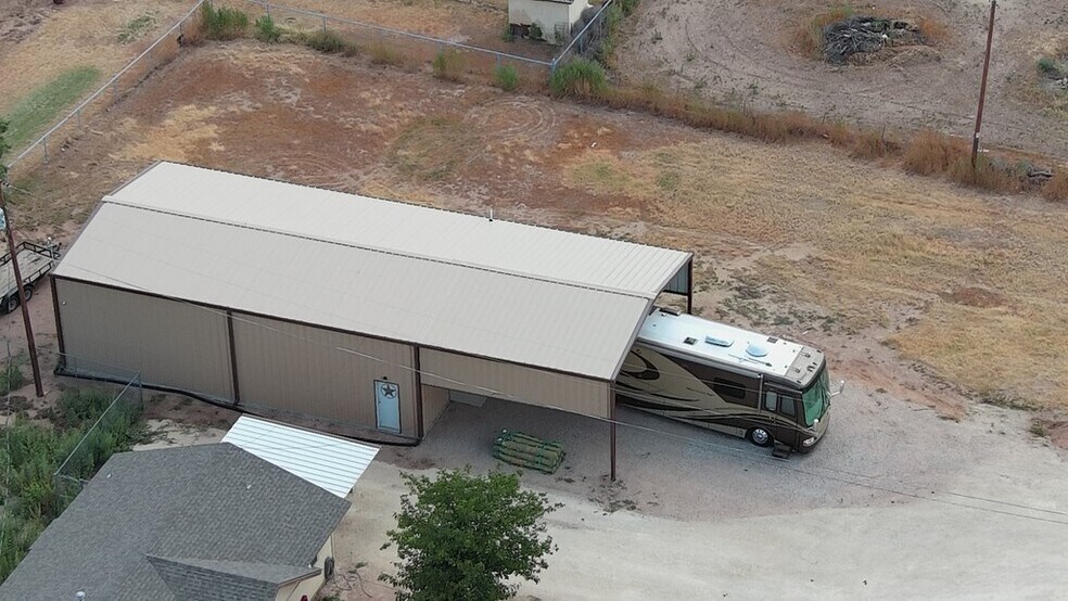 103 Thomas Rd, Big Spring, TX à vendre - Photo de l’immeuble – Image 1 sur 15