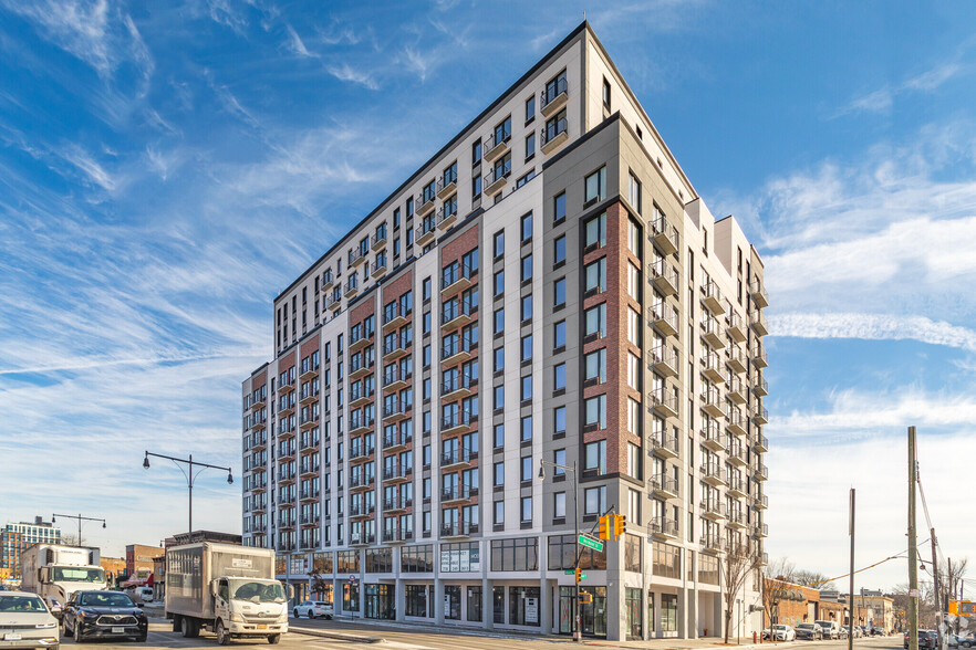 2700 Atlantic Ave, Brooklyn, NY à louer - Photo de l’immeuble – Image 1 sur 6