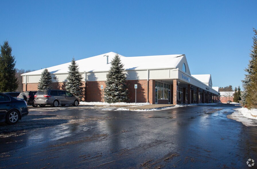 220 Great Rd, Littleton, MA à louer - Photo de l’immeuble – Image 1 sur 6