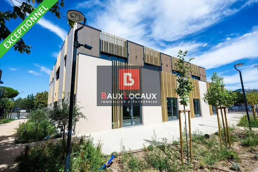 Bureau dans Aubagne à louer - Photo de l’immeuble – Image 1 sur 22