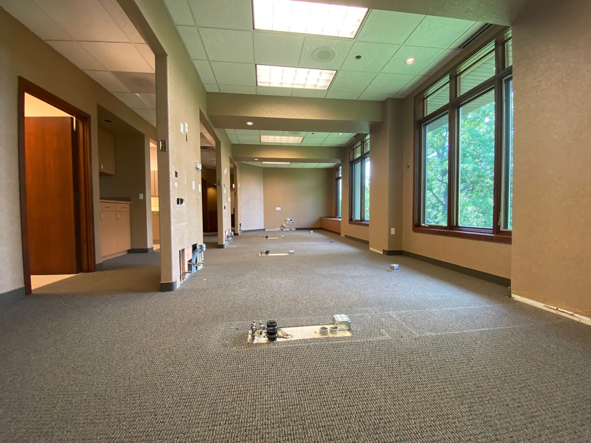 4640 Nicols Rd, Eagan, MN à vendre Photo intérieure– Image 1 sur 13