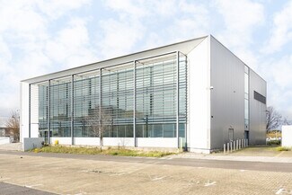 Plus de détails pour Walter Burke Way, Chatham - Bureau à louer