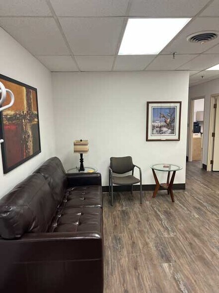 6865-6889 Washington Ave S, Edina, MN à louer - Photo intérieure – Image 3 sur 7