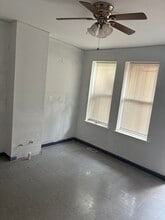 2712 Pennsylvania Ave, Baltimore, MD à louer Photo intérieure– Image 2 sur 6