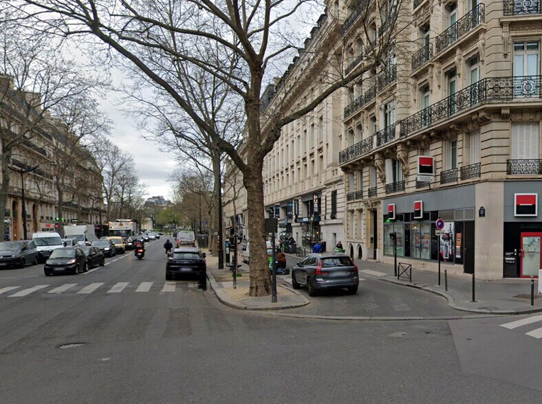 Local commercial dans Paris à louer - Photo de l’immeuble – Image 2 sur 2