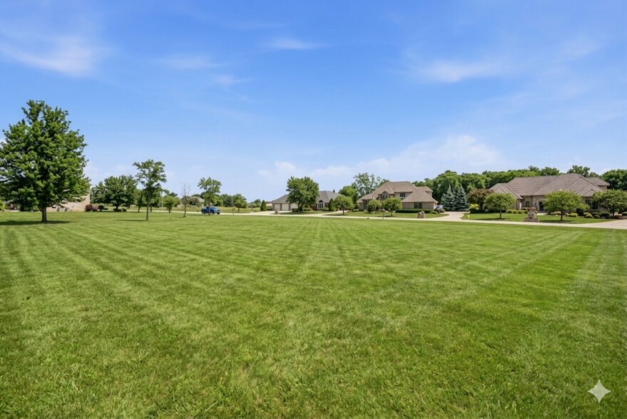 13210 Georgetown Dr, Orland Park, IL à vendre - Photo de l’immeuble – Image 2 sur 3