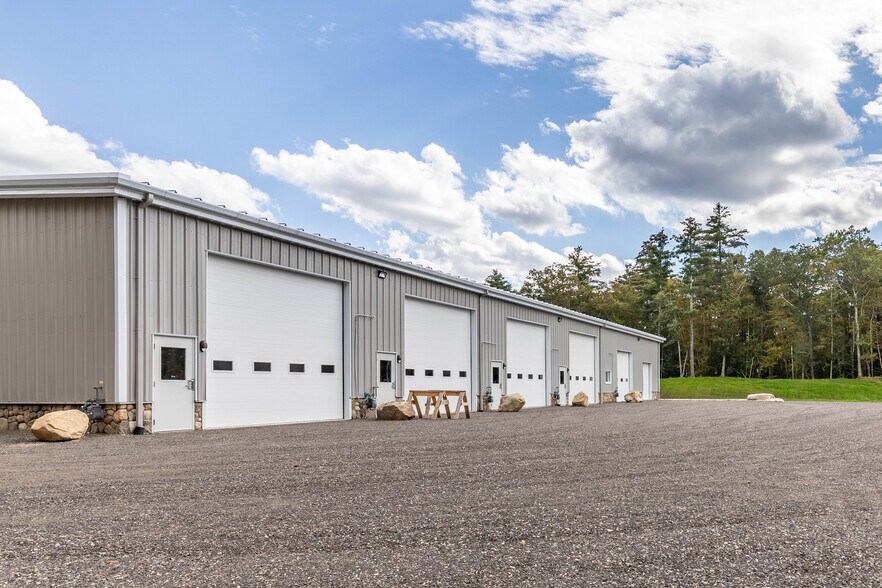 34 Route 125, Kingston, NH à louer - Photo de l’immeuble – Image 2 sur 16