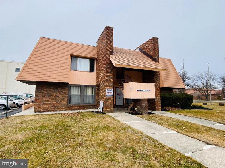 1071 E Landis Ave, Vineland, NJ à vendre - Photo de l’immeuble – Image 3 sur 64