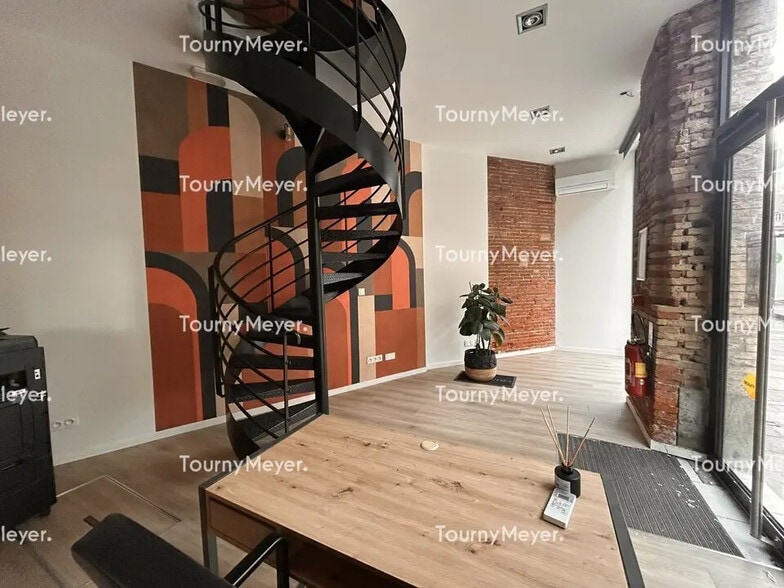 Local commercial dans Toulouse à louer - Photo intérieure – Image 2 sur 9