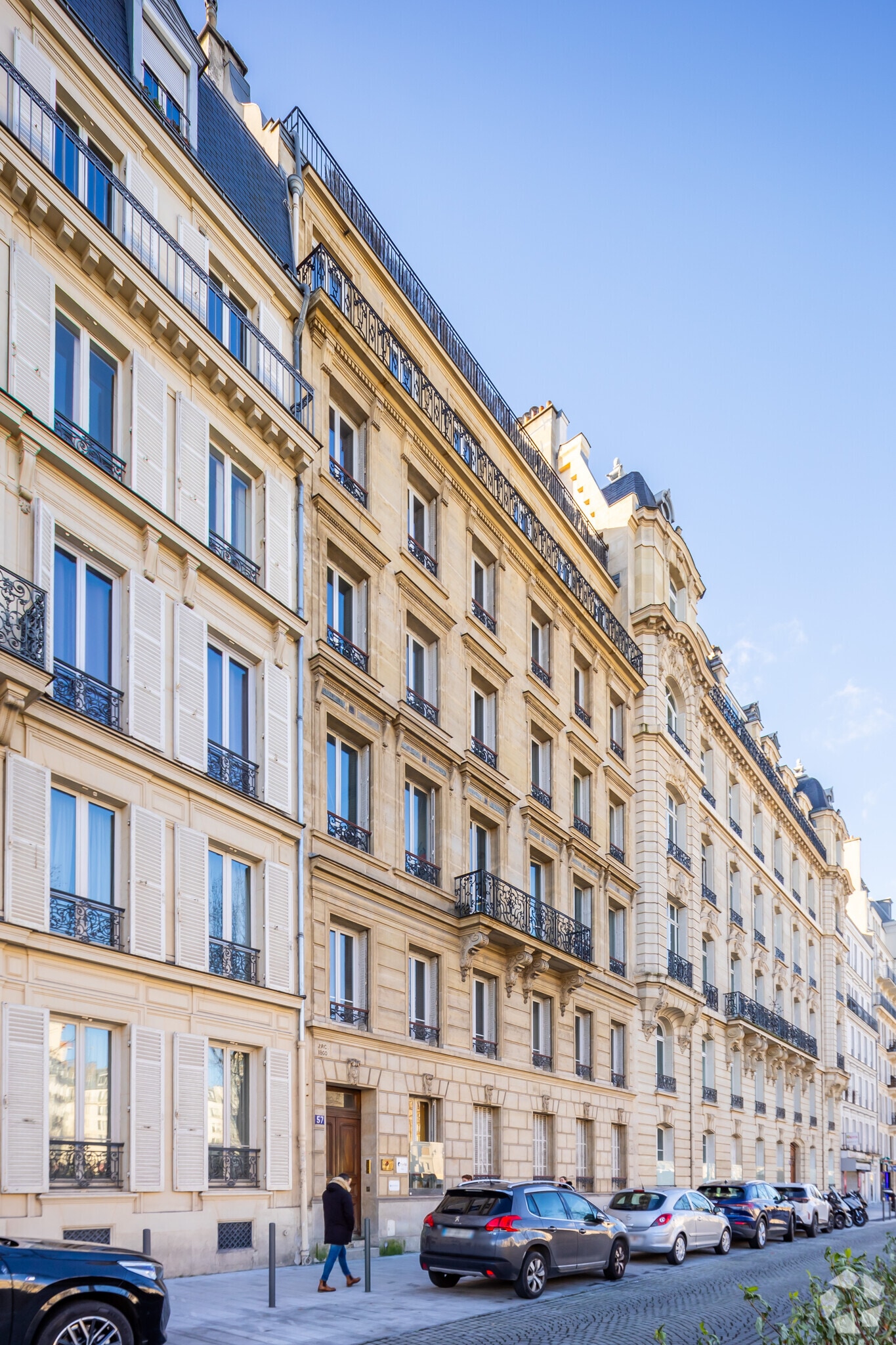 57 Avenue Charles De Gaulle, Neuilly-sur-Seine à vendre Photo principale– Image 1 sur 2