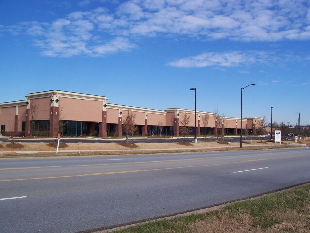 1305 Lakes Pky, Lawrenceville, GA à vendre - Photo de l’immeuble – Image 2 sur 12