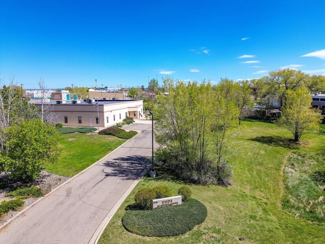 628 W 5th St, Cortez, CO à vendre Photo de l’immeuble– Image 1 sur 52