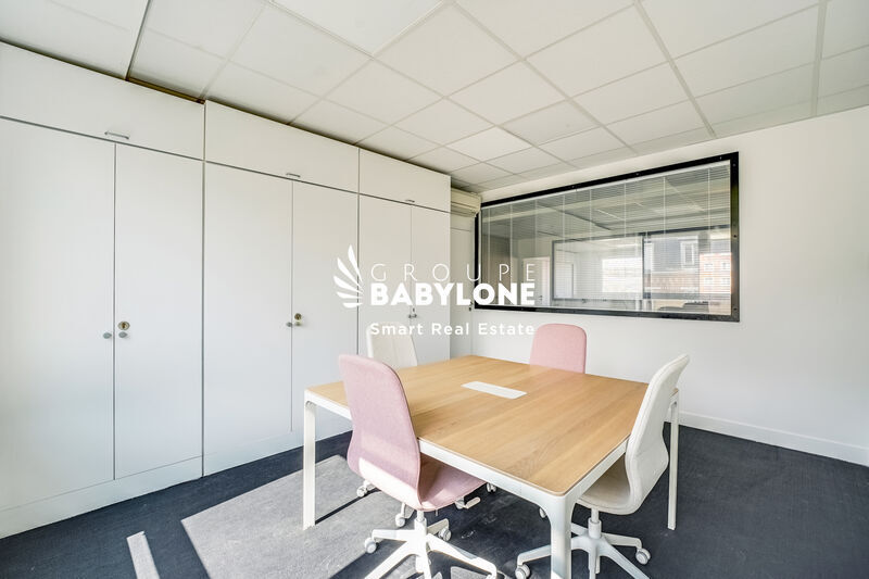 Bureau dans Boulogne-Billancourt à louer - Photo intérieure – Image 3 sur 13