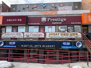 4558 Bell Blvd, Flushing, NY à louer Photo intérieure– Image 1 sur 18