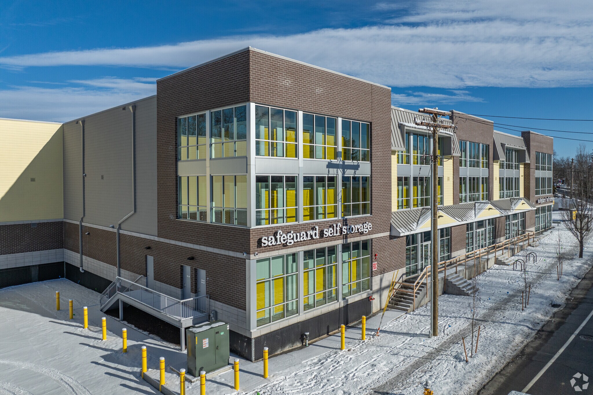 2710 North Ave, Bridgeport, CT à louer Photo principale– Image 1 sur 6