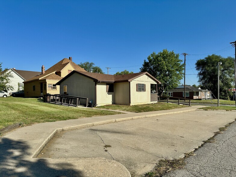 152 E 8th St, Trenton, MO à vendre - Photo de l’immeuble – Image 2 sur 20