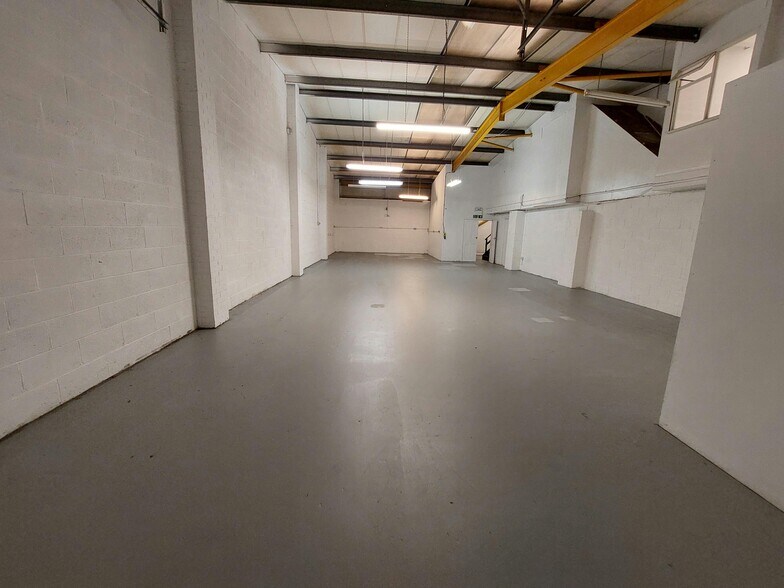 Bawtry Rd, Doncaster à louer - Photo de l’immeuble – Image 3 sur 10